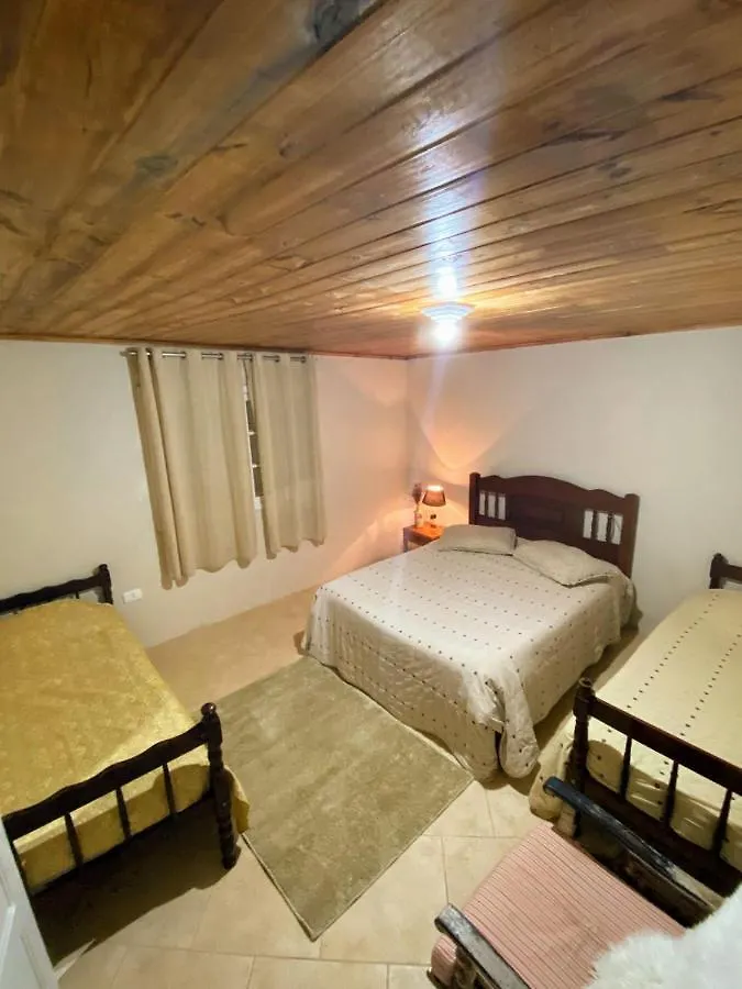 Holiday home Chale Familiar Aconchegante Proximo Ao Centro. Brazil